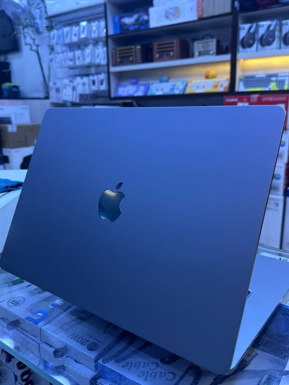 Mac book air 15
M3
Ram16
Hard512
السعر مليون و500
باتري 94%
***********
