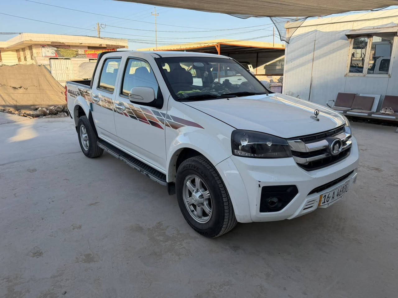 السلام عليكم كريت ويل 24مكفوله كفاله عامه ماشه 80 العنوان الديوانية الحمزه الشرقي السعر 130وبيه مجال رقم الهاتف ***********
