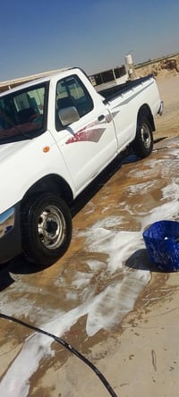 نيسان للبيع موديل 2014للستفسار07808666133