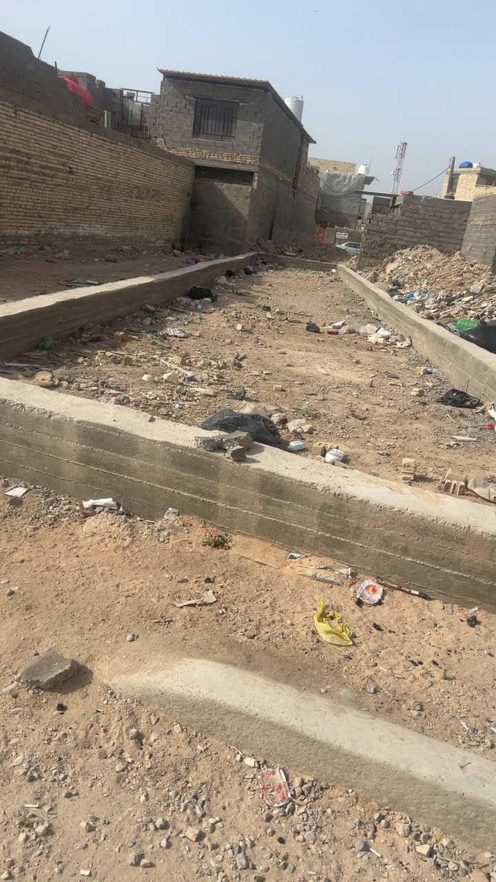 بيع سريع كاع
١٣٠متر نزال ٢٦واجهة ٥اونص 
جاهزة ماء كهرباء تبليط نت 
قرب اسواق ابو حيدر الساعد 
شارع الصورة ثاني فرع 
رقم تليفون 
***********
سعرها ٣٤
