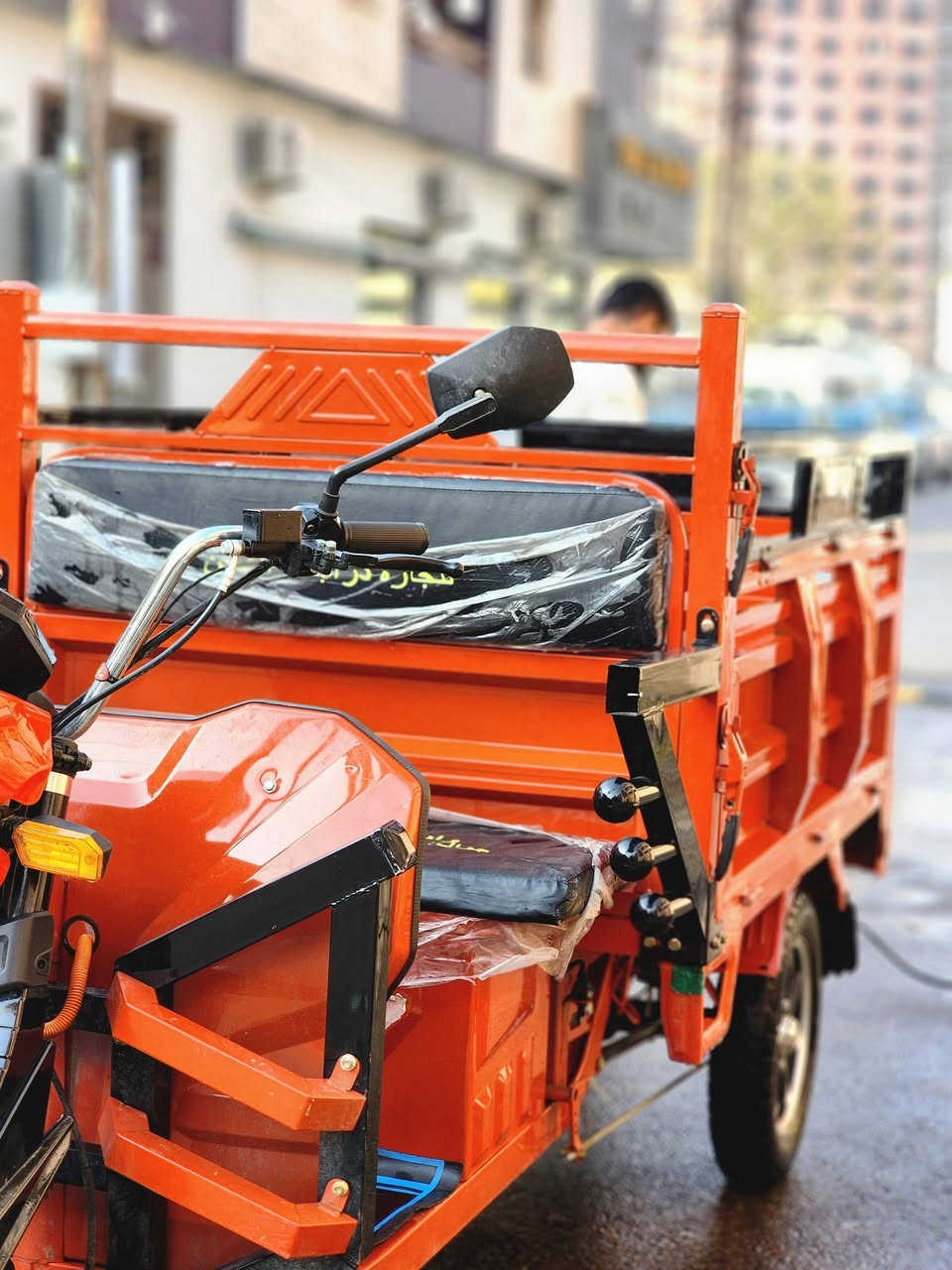 سلام عليكم ستوتا شحن موديل2025جديده استعمال قليل 6بطاريات كبار جدد السعر مليون و300 رقم *********** واتساب اتصال
