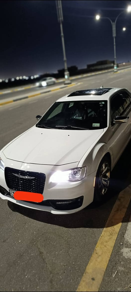 كرايسلر موديل 20 اصل معلايه 22 ب اسمي تحويل مباشر لمتد سياره فئة  C  سعرها 198 بيها مجال قليل للاستفسار *********** البصرة, العراق
