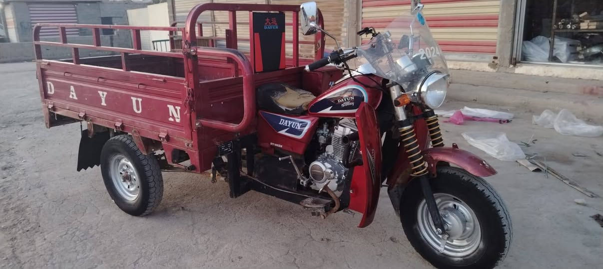 سلام عليكم ستوته دايوان موديل 2018أوراق المصطفى كمرك ورقه صفره شرط رقم سوته كامله مكمله تخم تاير جوبلس كهربائيات سلف كله شغال كبل للشارع ماذب عليهه ربع سعرهه 1200وبيهه مجال مكاني بغداد مدينة الصدر قطاع 48نهايت شارع لفلاح رقمي ***********وبي واتساب
