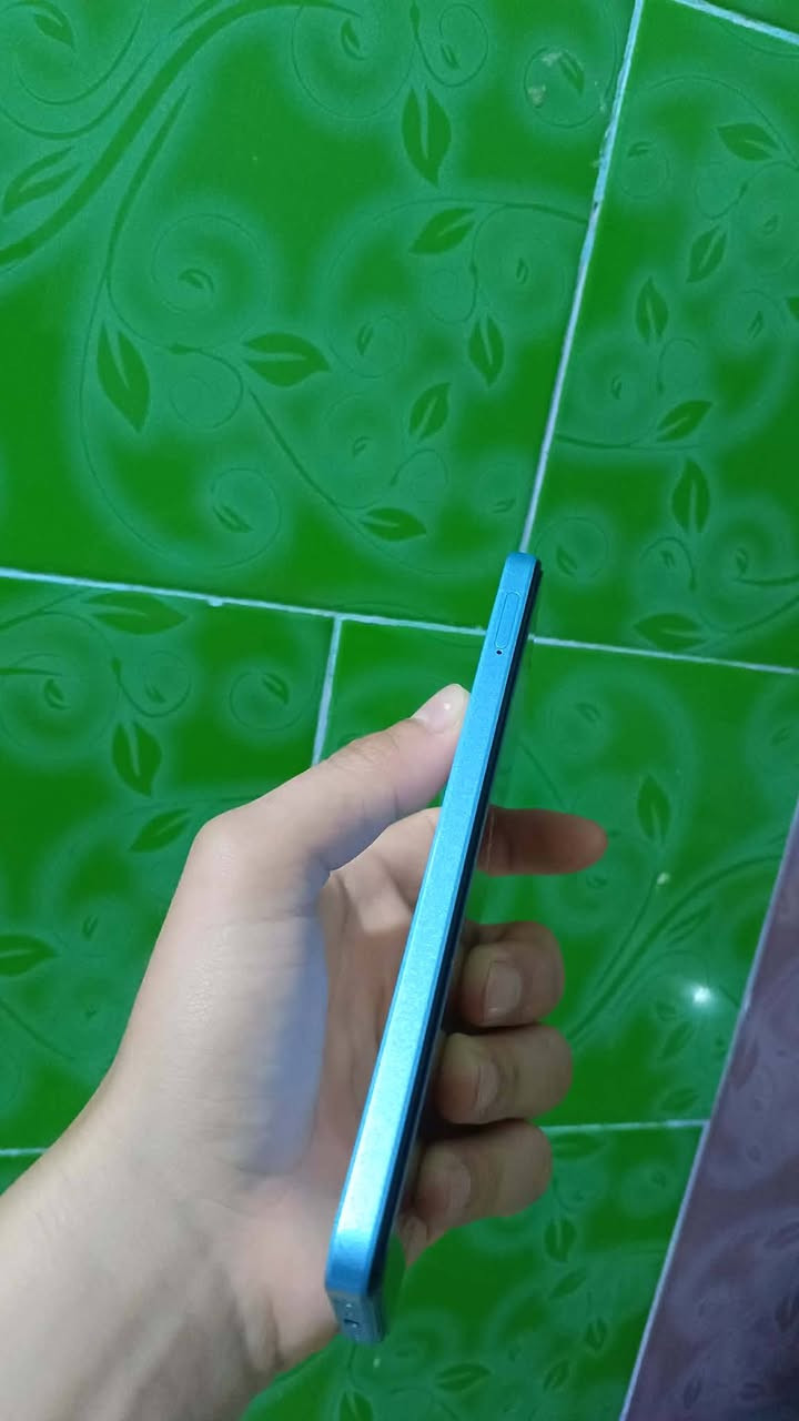 سلام عليكم #اوبو اي 18 مستخدم شي بسيط ذاكرة 128/8 ملحقاتة كارتونة ولزكة نضيف 💯💯 طخة مابي #للبيع او #مراوس سعرة 130 بي مجال بسيط


**إذا كنت صاحب هذا الإعلان وتريد حذفه لأي سبب، رجاءا أرسل رسالة إلى الدعم الفني**