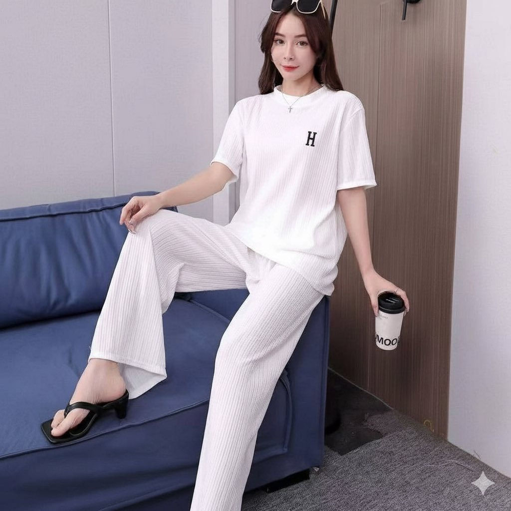 تراك خامة كلينس نسائي
سعر القطعة : 5000
خامة كلينس ثقيلة قياسس فري سايز
12 لون 
 درجة اولى 
يلبس قياسات كبيرة وصغيرة
لحد وزن ٨٥ كيلو 
#غصن 
#النصر/ حي الصدرين- مجاور جنه الاسعار للاطفال @إشارة


**إذا كنت صاحب هذا الإعلان وتريد حذفه لأي سبب، رجاءا أرسل رسالة إلى الدعم الفني**