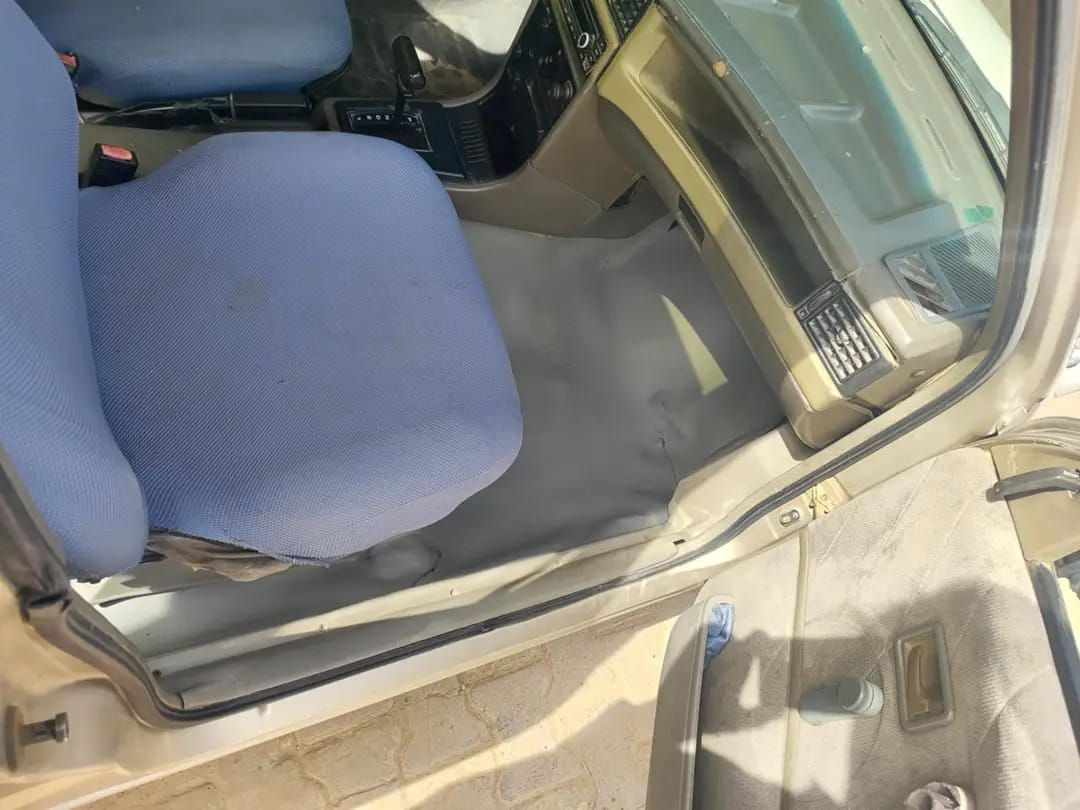 للبيع اوبل كاديت 1990بسمي رقم بغداد مشروع وطني سنوية لل 2028 محرك 1600 دوش استيرن باور فتحه كير اوتوماتيك بيها خياسات بسيطه بلدواير سياره جاهزه ترايك للبصره 
مكاني كربلاء المقدسة السعر 28وبيها مجال قليل ***********
