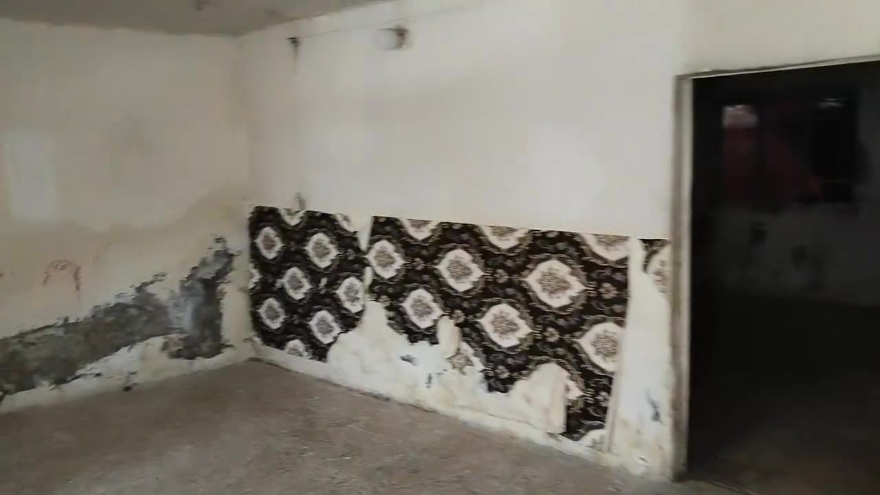 اعادة نشر 
بيت مساحة ١٠٠ متر  قطاع صفر قرب مولدة باسم الفريجي فرع اسواق ابو دريد كامل ماء مجاري فرع تبليط السعر ٤٠ وبي مجال 
‏‪0770 876 1489‬‏
***********
