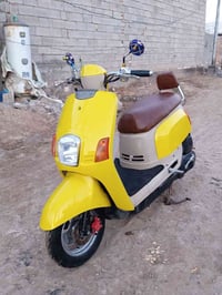 بوليسي للبيع مامفتوحه كهربائيات كله شغاله 07733626681