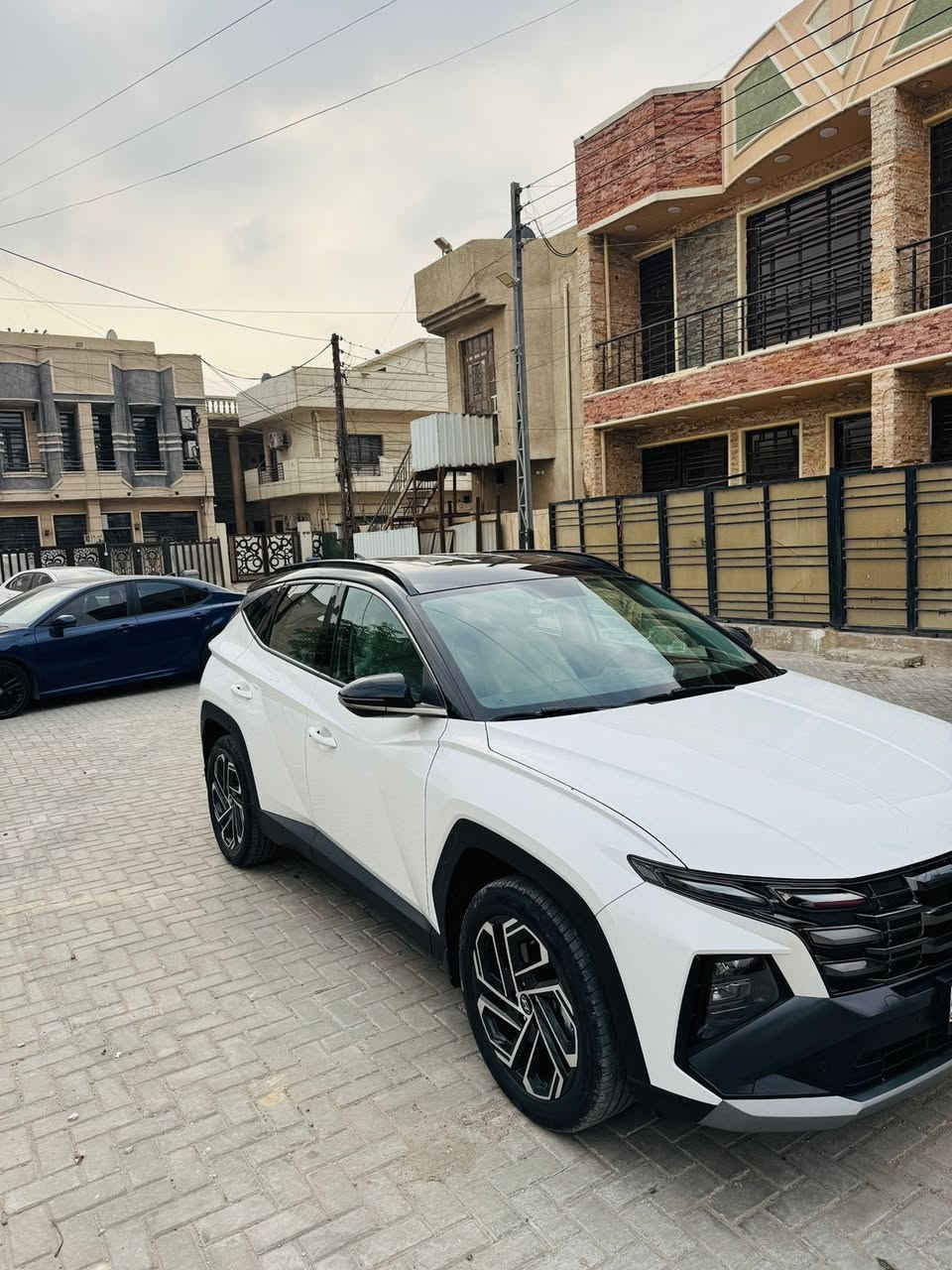 توسان 2025 توكلر زيرو
ماشيه 3 الاف ، شاشه متصله سينما ، مقاعد كهرباء، لون ابيض الداخل ، مقاعد تبريد، بردات البوب الخلفيه، ويل 19، جنطه كهرباء، بصمه التشغيل ، تشغيل عن بعد ، هاند بريك كهرباء ، اوتو هولد ، محرك 2.0 دوش ، حساسات اماميه خلفيه ، كامره دواره ، درايف مود اربع انظمه قياده 
السعر ب240 وبيها مجال 
مكاني بغداد / السيديه 
***********
