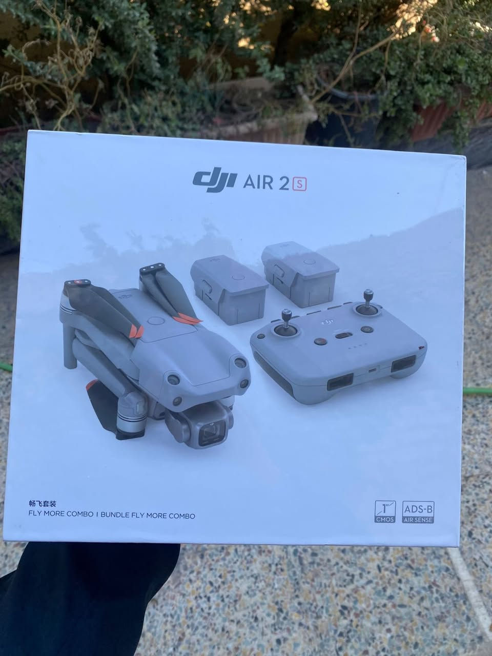 اليوم نسولف على القطع التكميلية الاحترافية للدرون كلهم متوفرات وعليهم (عرض يمي جوه🔥) السوك وقطع محدودة 
Goggles n3 و rc motion و fpv 3

وكذالك المستخدم النظيف عندي 
يتوفر avata2 و mini 5 و 4 ثنينهم كومبو بلس غراض كاملة و air3s و air2s مع كونترول شاشة rc2

قطع محدودة للحجز التواصل : *********** 
ورابط مباشر للواتس wa.me/9647760991220
