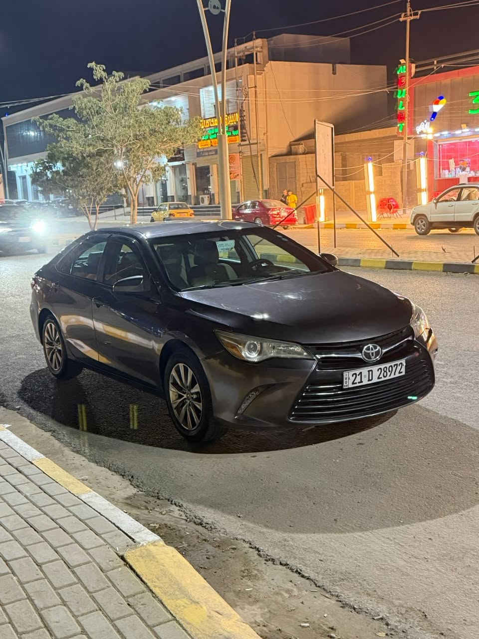 كامري 2016
مواصفات xle باسمي 
بيها بنيد ونص الجاملغ صبغ بدون تبديل
نضام eco و sport 
مرايا  كهرباء
 بريك ABS 
مثبت سرعة 
كشن كهرباء
فول تحكم ستيرن
شاشه 
كامره
تدفى كشن
مكانها سامراء 
السعر 148 وبيها مجال 
***********
