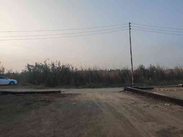 مساحه الارض 400 متر مسيجه رباط كونكريت
مدفونه سبيس مال بناء خدمات 
كاملة كهرباء قوية وماء اسالة منطقة سكنية 
عنوان طريق السنية السياحي قرب مدرسة التصافي 
مقابل مشروع ماء الديوانية أو مجمع توحيد العفلوكي 
عن الشارع حوالي 150 متر سعر مناسب جدا لشراي يتصل وبي خير ويدلل ***********
