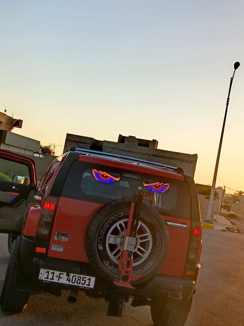 السلام عليكم همر H3  2008خليجي
5سلندر 3.700 فول موصفات للاخير 
دمامات5  دمام1 كبير

وياله تزويد سوادات تزويد درع اسود طافي جك وي السبير تزويد بلوجكترات سكن وعالي تزويد 
السياره متعوب عليها هواي والسياره عليها منضومة غاز

السعر: 115وبي مجال والضرر بنيد صبغ فقط!! 
الرقم: ***********
