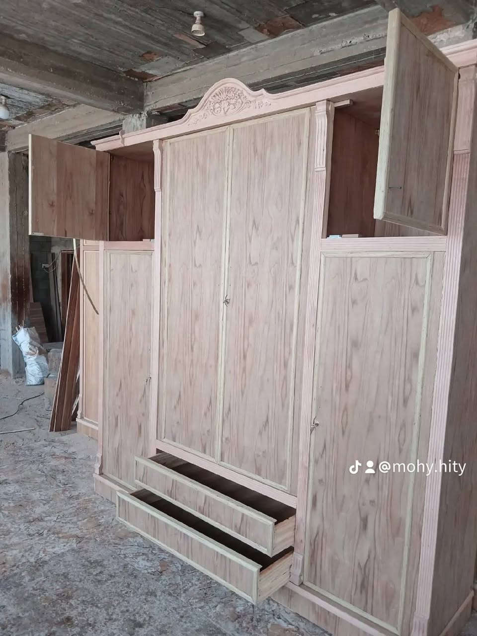 كناتير فرداويه حسب الطلب
مجمع اثاث الحاج صالح 
***********
***********
