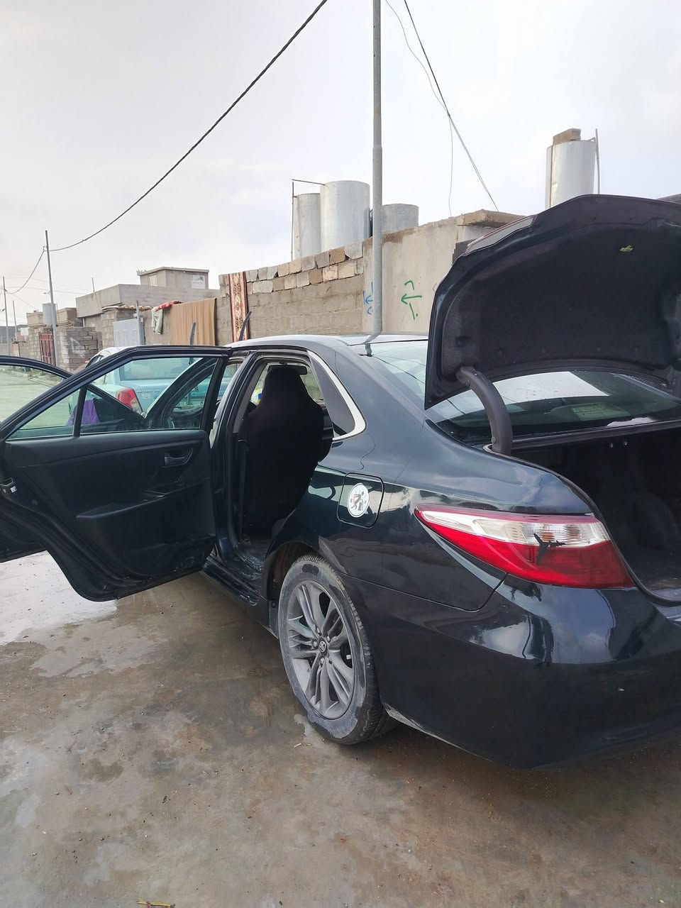 كامري 2017 بيها خمس قطع رقم اربيل دولي سنويه لل 30 تحويل ثاني يوم سياره بأسمي سياره انطيك شرط كير محرك تدفئه تبريد كله شرط اتصل وستفسر***********
