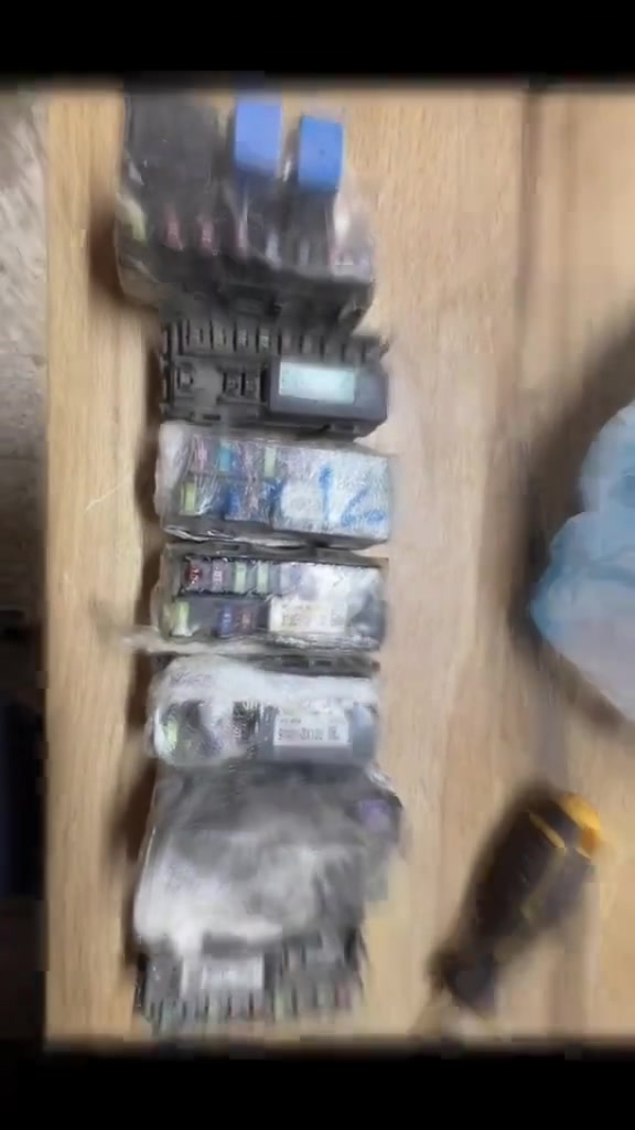 السلام عليكم من رخصه الادمن
محلات الصادق✅
لبيع قطع غيار السيارات الكوريه الحديثه للسيارات✅
فورتي سونتا سيراتو الانترا سبورتج سورنتو اكسنت ريو وغيرها
نتشرف بل جميع بكل وقت✅
يوجد خدمه توصيل لجميع محافظات العراق ٧✅
للتواصل ***********✅
واتس ***********✅
