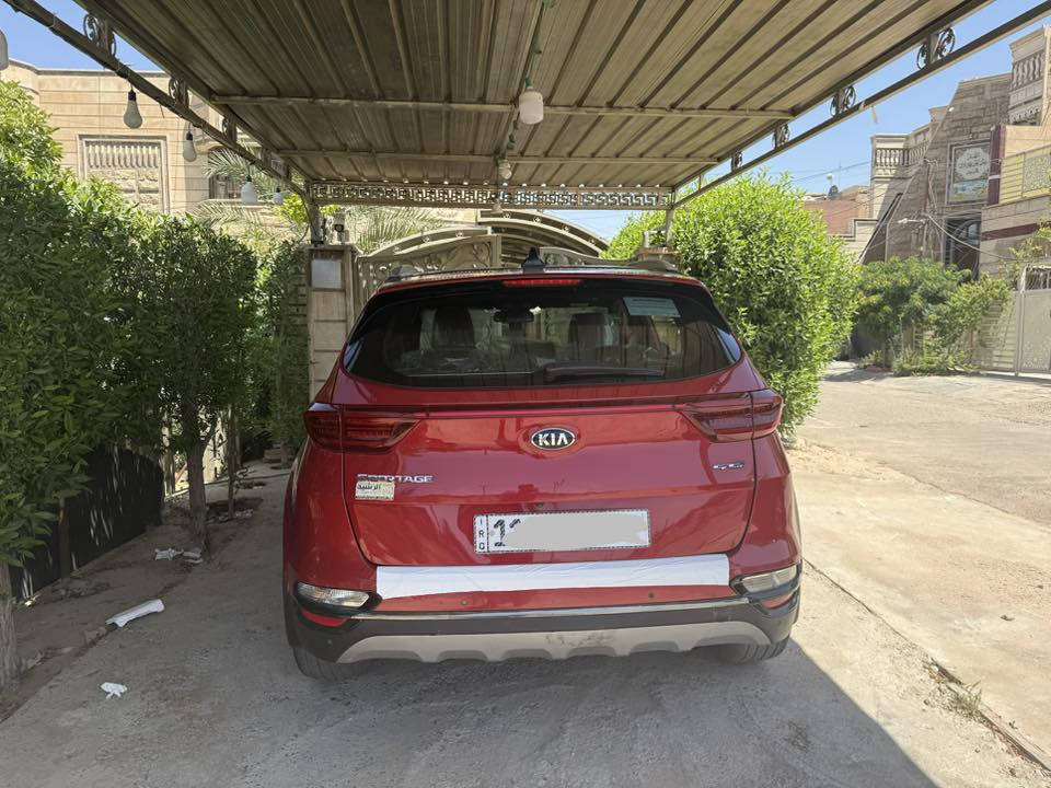 سبورتج 20
Gt line 
خليجي بدون صبغ
ماشية 65 الف
* فتحة سقف بانوراما
* ليدات أمامية وخلفية
* كشافات ضباب
* شبك وصدامات GT-Line رياضية
* مرايا كهرباء مع طي وإشارات
* حساسات أمامية وخلفية
* كاميرا خلفية
* مقاعد كهربائية أمامية
* تشغيل بصمة
* دخول ذكي
* شاشة وسطية مع Apple CarPlay / Android Auto
* بلوتوث وUSB
* مكيف أوتوماتيك
* فتحات تكييف خلفية
ABS / ESP / مانع انزلاق
* مساعد نزول منحدرات
* مساعد صعود
* مراقبة ضغط الإطارات

السعر 192
للتواصل ***********
