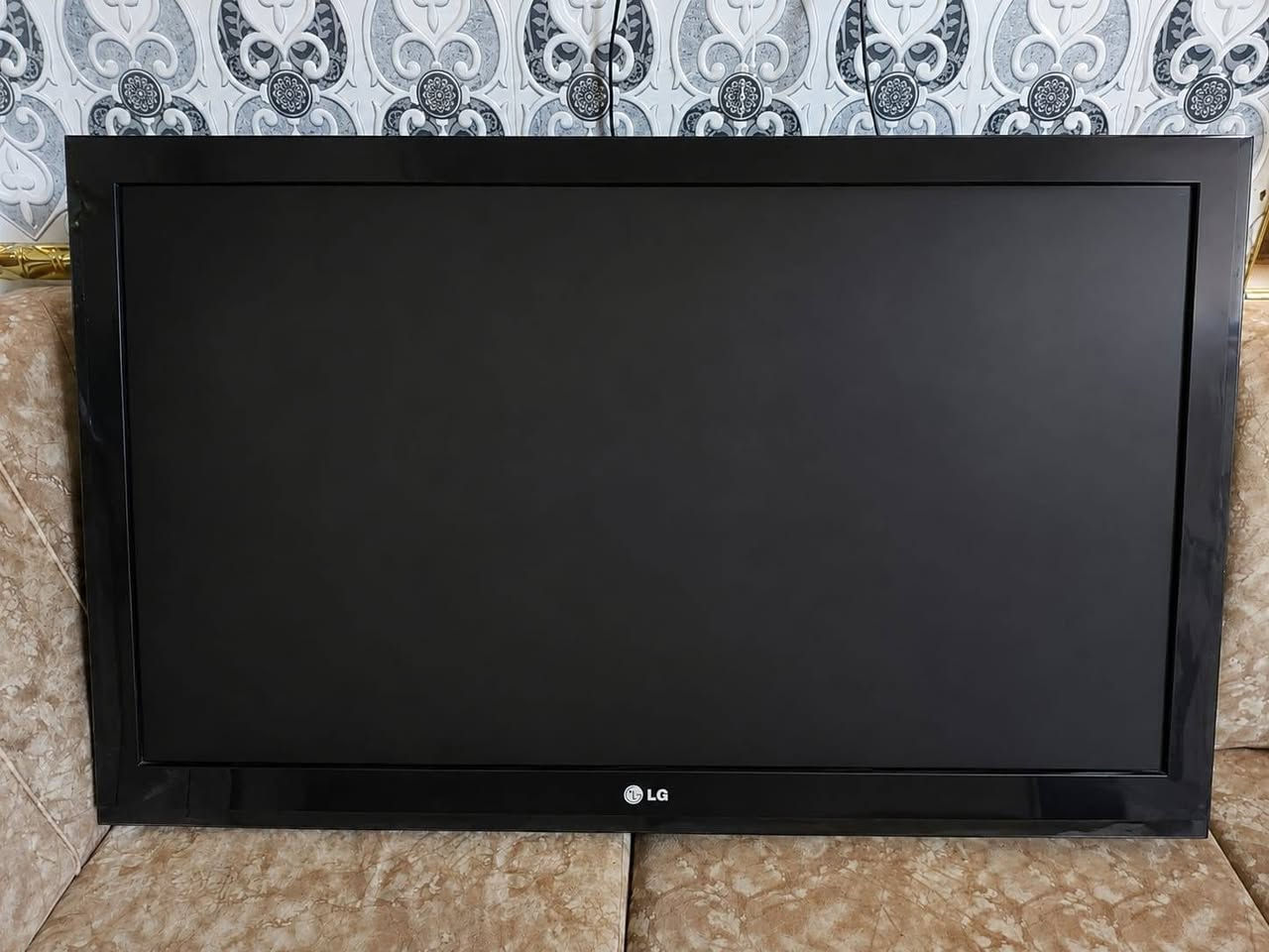 شاشه LG
📺 شاشة LG أصلية للبيع – 55 بوصة
✅ قياس 55 بوصة
✅ تعمل بكفاءة ممتازة والصورة واضحة
✅ نظيفة وحالتها جيدة جداً
✅ مع الريموت الأصلي
✅ مناسبة للرسيفر، البلايستيشن، والأفلام والمباريات
سعر 150
***********
