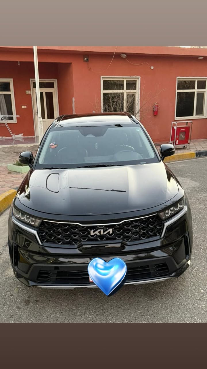 السلام وعليكم  
العنوان بغداد حي العدل السعر ٢٤٥ ورقه 
كيا سورنتو ٢٠٢٣ وارد امريكي حادثه جاملغ امامي تبديل فقط وشويه بارد في البنيد 
رقم السياره اربيل بسمي سنويه وهزه جديده 
مواصفات فول السياره 
  وارد امريكا  فول مواصفات 
تحكم استيرن فول 
بصمة تشغيل وابواب 
تشغيل عن بعد 
بانوراما 
داخل جلد اسود 
كشن كهرباء 
تدفئة بالكشنات والاستيرن 
اربعة انظمة قيادة 
قيادة ذاتية وتحديد مسار 
7 راكب 
رادار 
شاشة و كامرة وحساس 
محرك 2500/ 4سلندر الاقتصادي
لايت 4 عدسات  آي استفسار ***********
