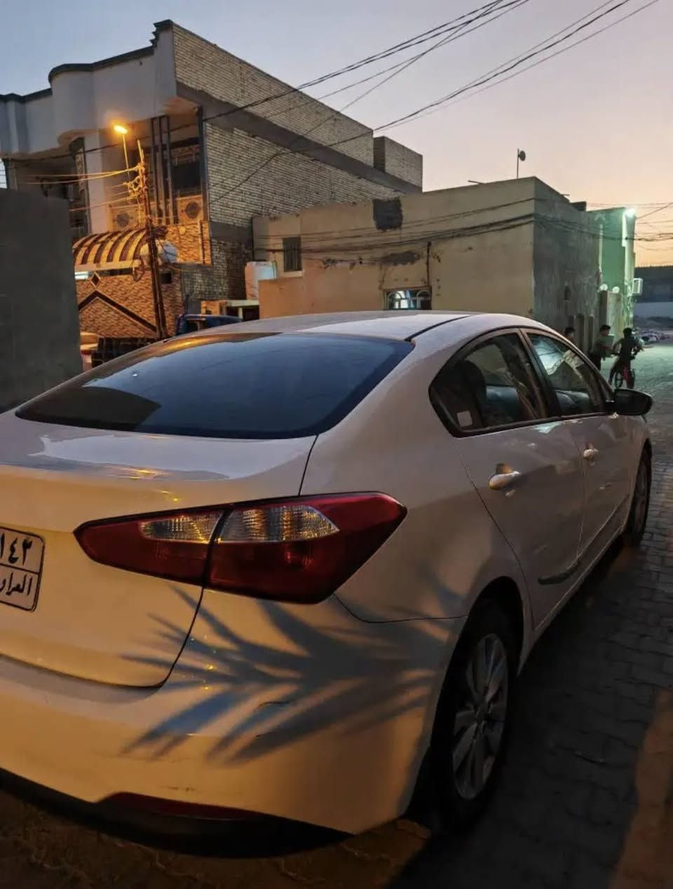 كيا سيراتو 2013 شكل ال14 رقم اربيل خليجي مكفولة بيها بارد كلش قليل بالجاملغ الامامي بدون صبغ 
السعر 119 النجف, العراق


**إذا كنت صاحب هذا الإعلان وتريد حذفه لأي سبب، رجاءا أرسل رسالة إلى الدعم الفني**