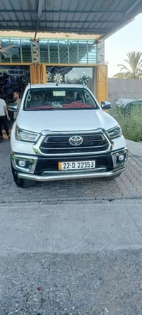 تويوتا فور ويل • مكفول تبديل وصبغ • ٢٠٢٢