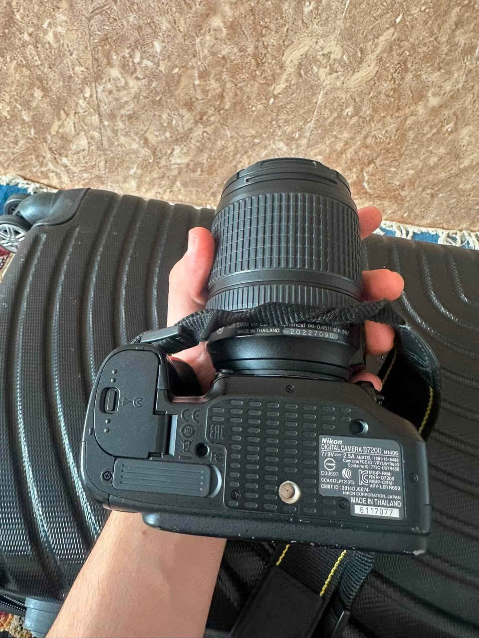 نیکۆن،D7200 لۆک،20k گرتوە لێنزی 18_140  بۆفرۆشت  بەشەرتی هەمو شتێک  تەنها درزێکی کەمی لەشاشەی سەرەوە هەیە   *********** Whatsap
