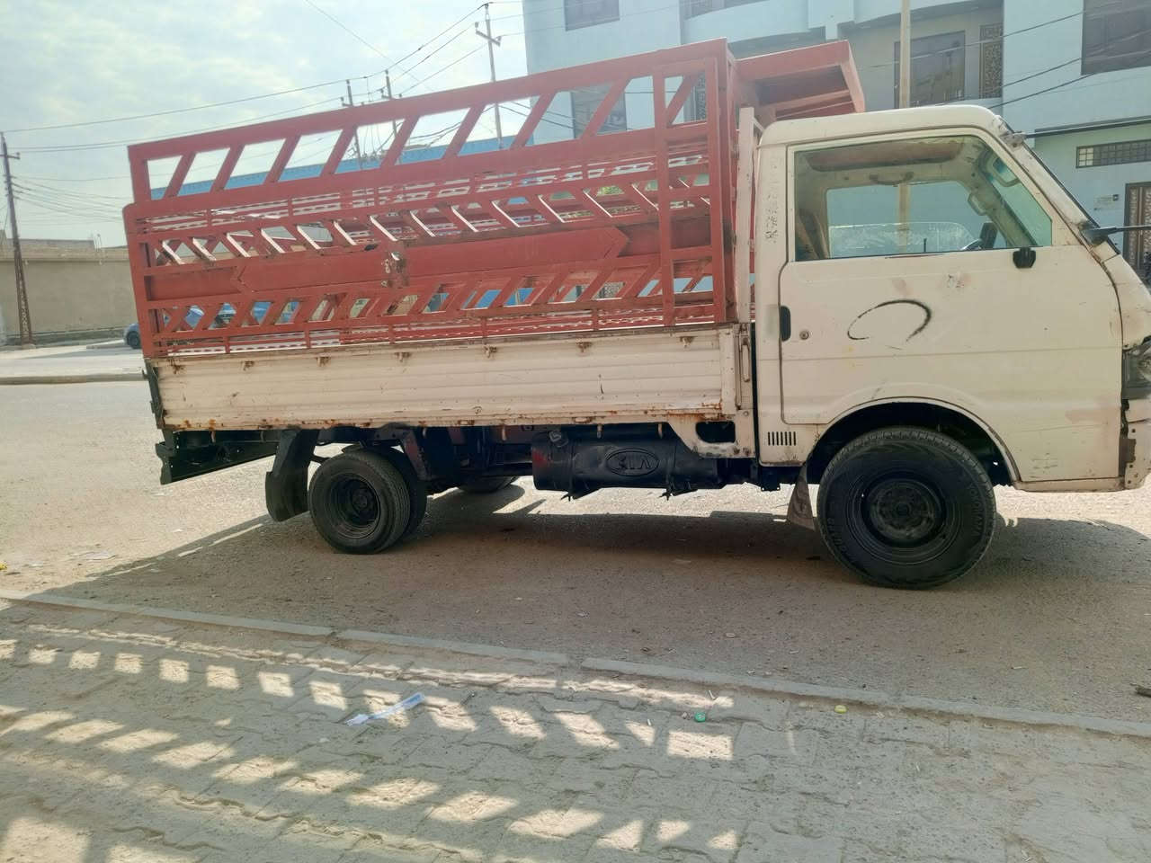 سلام عليكم للبيع موديل 96 رقم مثنى مكان السماوة جاهزة ماناقصهة شي ***********
