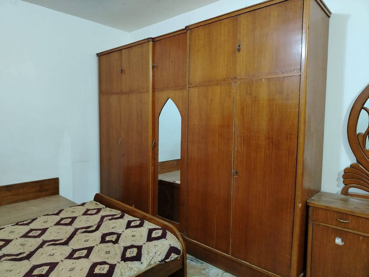 غرفة نوم للبيع


**إذا كنت صاحب هذا الإعلان وتريد حذفه لأي سبب، رجاءا أرسل رسالة إلى الدعم الفني**