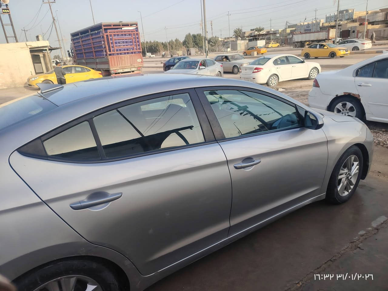 النترا امريكي موديل 20 السياره باسمي غاز بانزين حدثه قبق جنطه فقط وبيه برادين سياره كاله من كير مكينه حداديه محرك 2000 دوش  السعر 137 وبيه مجال  الاتصال***********
