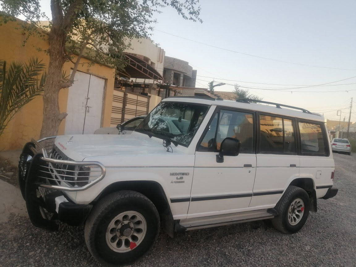 سياره مسبوشي موديل 1990
الحبه الوحيده في صلاح الدين
للبيع كلشي في السياره بلادي
تدفئه تبريدها ثلج ماشاء الله
كير محرك شرط السعر 64 
***********

