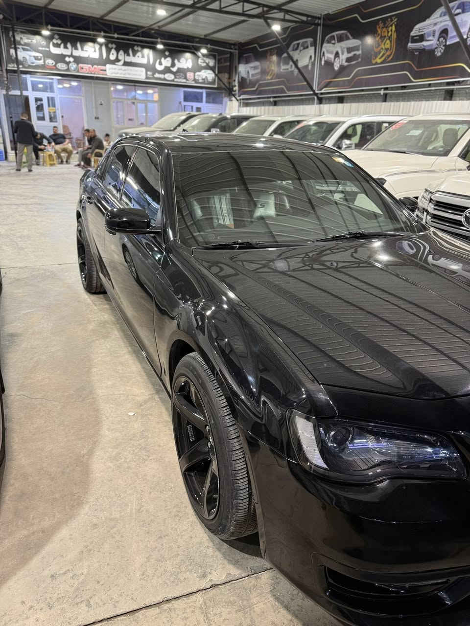 c300
مديل 2017
فول موصفات سياره S
بنرامة دخول جديد كتاب ضباط 
مداور ثاني يوم
رقم مميز ثلاثي 
28-A382
حادث باب السايق وجاملغ الي بجهة سايق كفالة شواصي ولغد ممليوحات 
ماشيه 135mi مشي امريكا
🌟 سعر 230 وبيها مجال بسيط 
*********** واتساب
