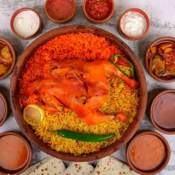 🎉 إعــلان مجــانــي دعــمــاً لأصــحــاب المـشــاريــع 🎉

🔥 مطعم مأكولات احسان العتابي – النكهة الأصيلة والنظافة المثالية 🔥

🍽️ نظافة تفتح النفس وطعم رهيب يخليك تعشق الأكل من أول لقمة
🤝 تعامل راقٍ وخدمة توصيل سريعة، لأن رضا الزبون هو الأساس عندهم

🍗 مندي يمني أصيل – نكهة تفوح بالأصالة
🥣 باجه عراقية على الطريقة الأصلية
🐟 سمك مشوي على الفحم بصلصات خاصة تغيّر معنى الطعم
🍛 تمن أحمر – تمن أبيض – برياني يكمّلون المائدة بنكهات تخبل 😋

وكل طلب يوصل وياك كامل 👇
🥗 زلاطة – خبز – دقوس – مروگات – طرشي – زبادي – صلصة حارة

🚗 توصيل سريع وخدمة ممتازة أينما كنت
✨ جرب مطعم إحسان العتابي اليوم، وخلِ الطعم والنظافة يحچون عنهم✨

العنوان: رفاعي شارع 40مقابيل كراج رفات التفيج

للحجز والاستفسار 💙
***********
