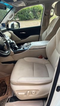 لاندكروز GX.R تون تيربو 2022 مكفوله ماشي 39 الف كيلو وكالة ساز مكان ال...