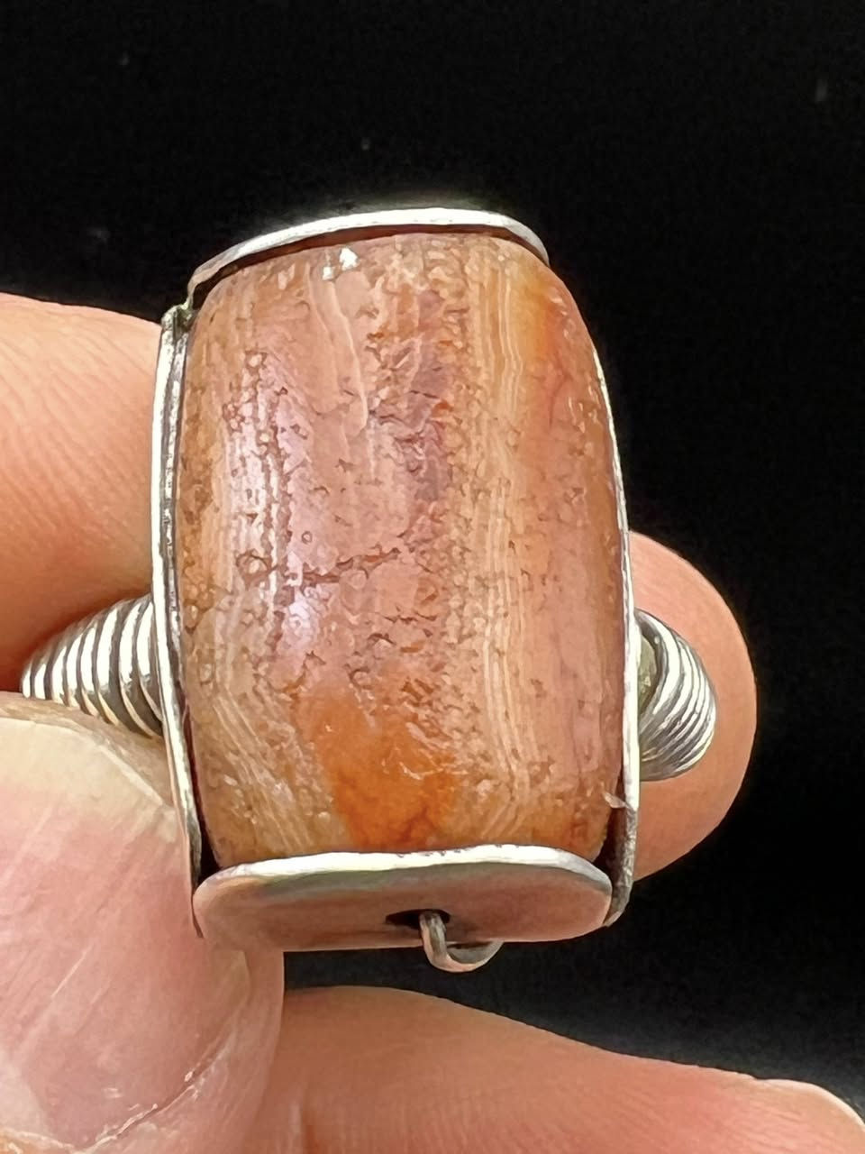 تحفه من الجزع اليماني القديم العنوان الكوت للاستفسار الاتصال على ***********
