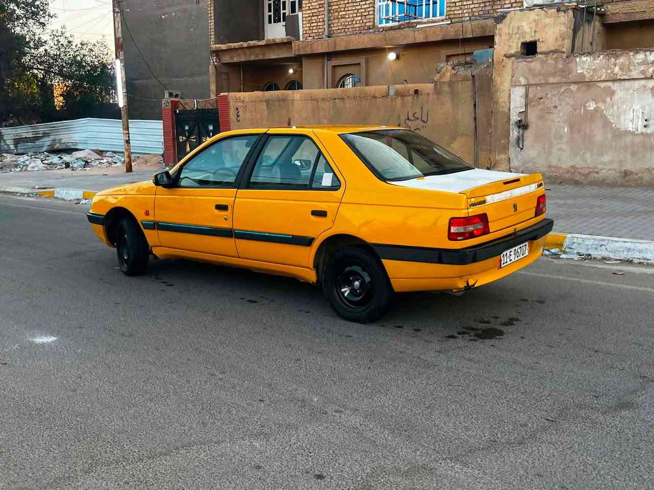 سلام عليكم بيجو أكد موديل 2016 رقم بغداد نكليزي مصفره هيئه وغرامات كير مكينه مال 18شادلهه مكفول من تنقيص وتبخير دوشمه تبريد ثلج كوستر ارضيه وكشنات نقوصات فقط لبريك ضعيف بيهه فقط فقط بيع او مراوس حسب لقناعه السعر30 بيها مجال قليل ***********
