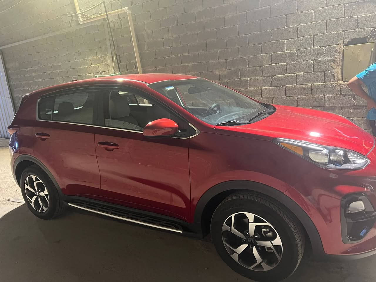 موديل 2021 امريكي حادث فقط دعاميه 
كدام عينك تجي تفحص شوف بعينك 
كامله مكمله تخم تاير جديد 
تبريد ثلج بسمي تحويل ثاني يوم تخليله عادي محسن ولا يمهه ولا تهتم 
مواصفات عاديه 
مكينه 2400gdi
المكان بغداد حي اور 
السعر 172 بيه مجال قليل 
***********
