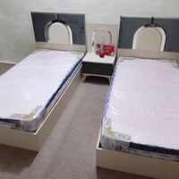 اخوان جرابي مع ميز تواليت جدد غير مستعملات ٢٢٥ الف..البياع 07716644847