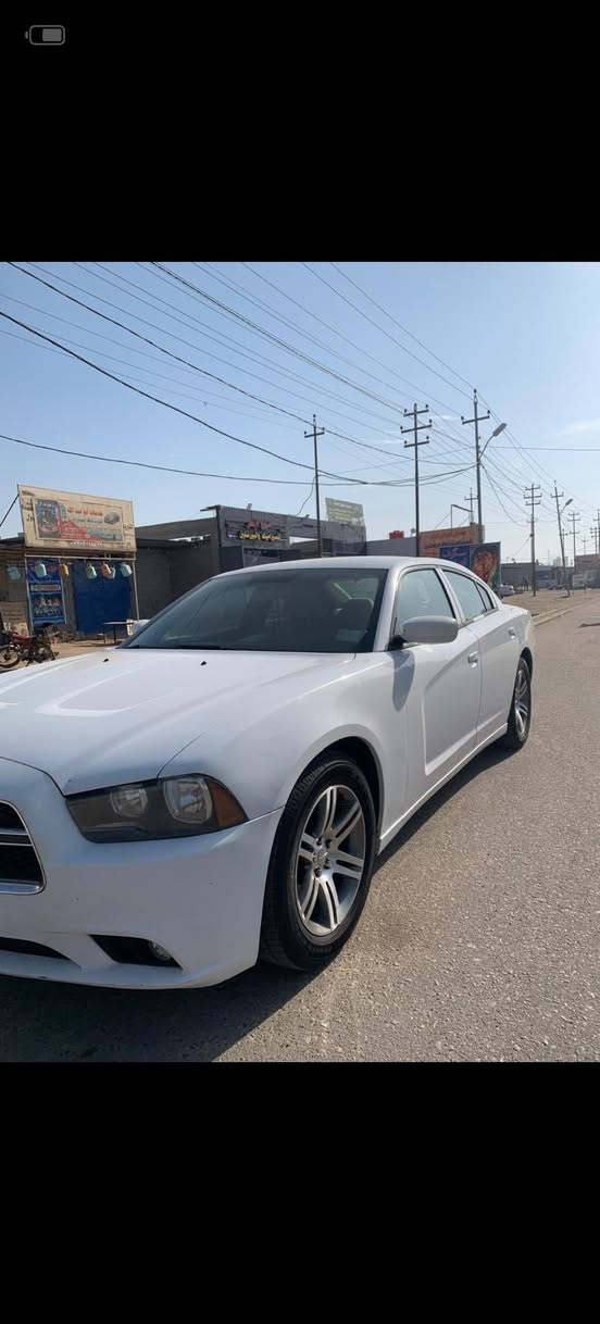 جارجر كفاله  ماعده بيه بارد
مديل 2012
سعرها.160
مكينه وكير خير من الله
***********
واتساب انه مكلف بالنشر
