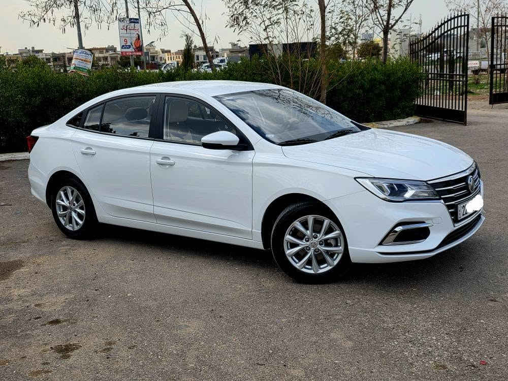 Mg 5 model 2025 standard plus
ئێمجی ٥ مۆدێل ۲۰۲٥ زەمان ٥ ساڵ 
ستاندارد پڵەس ناوزەرد و شاشە گەورە و کامێرا  و تۆماتیک
سەیارەکە سفرە تەنها ٦ هەزار ڕۆیشتووە 
یەک چامڵغی ڕەشە بێ ناوگرتن 
شوێن هەولێر
***********
*********** أربيل, العراق
