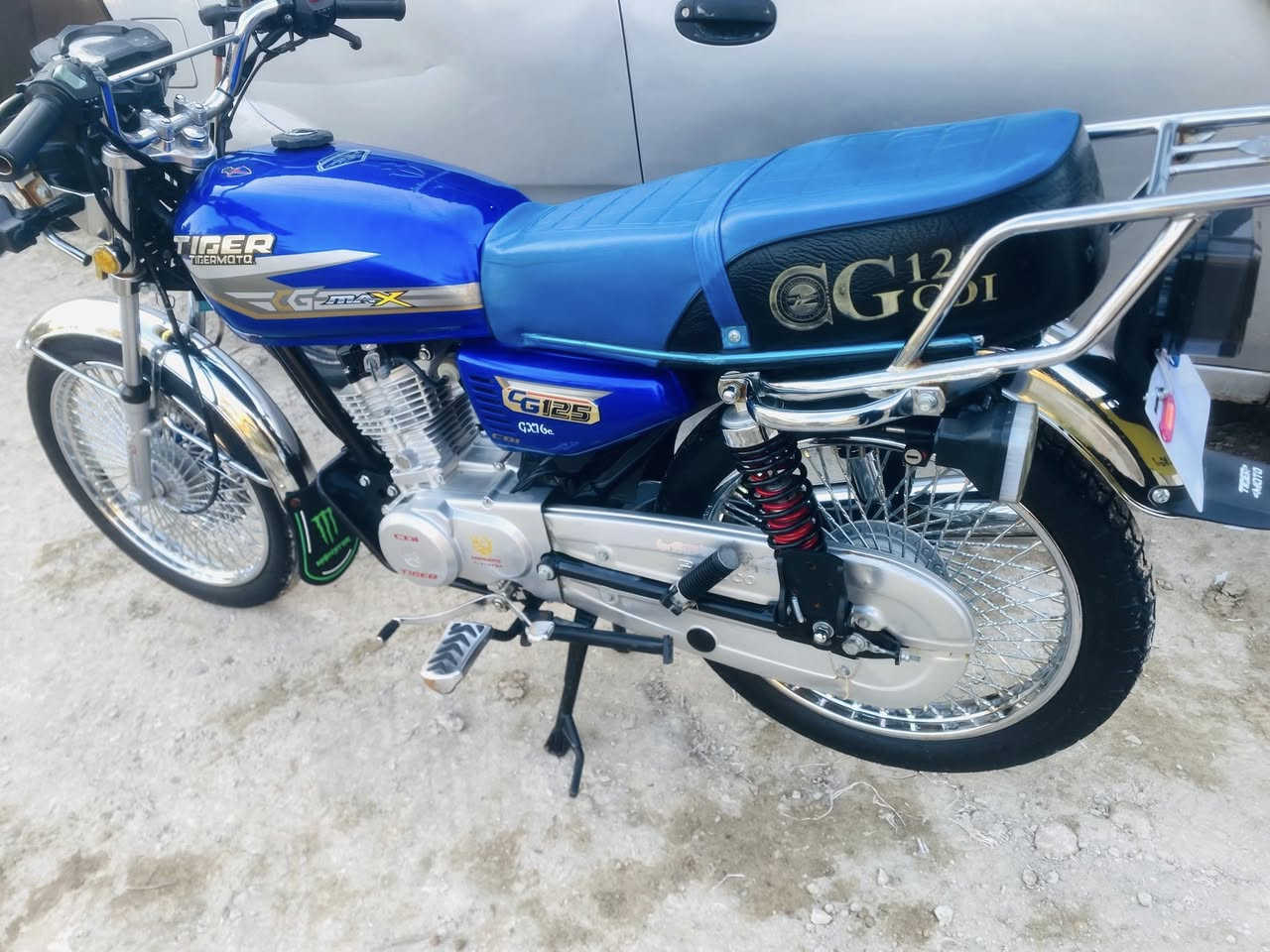 السلام عليكم دراجه تايكر ٢٠٢٥ طالعه صاله ٣ اشهر  اوراق ستنساخ الدراجه جديده السعر٧٥٠ مكاني بابل الدبله  ***********
