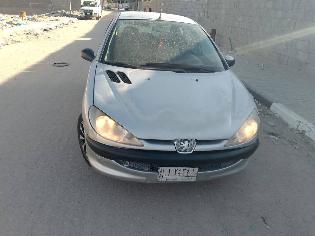 مكينه وكير كفاله بدي بلاد بدون تعمير 

كير اوتو. دواخل نضيفه رقم بصره هزه وسنويه لل29 

السعر 33 وبيها مجال رقم الهاتف ***********
