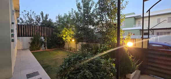 منزل للايجار في مجمع اتلانتك أمريكي 
200م   مؤثث كامل   
4 نووم   
للإستفسار يرجي الاتصال بنا 
***********
***********
