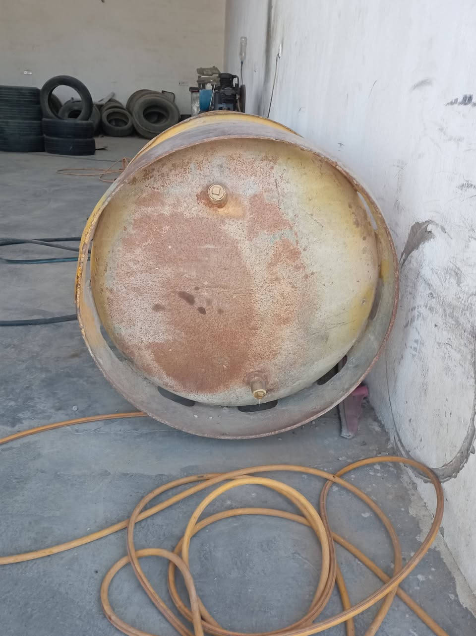 بطل هوا ضغط عالي للبيع الاستفسار عل رقم *********** او خاص
