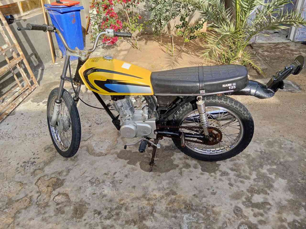 سلام عليكم دراجه سجي نامه صار شهر من شاد المحرك مستعجل على البيع محتاج 550وبيه مجال ابو الخصيب ***********
