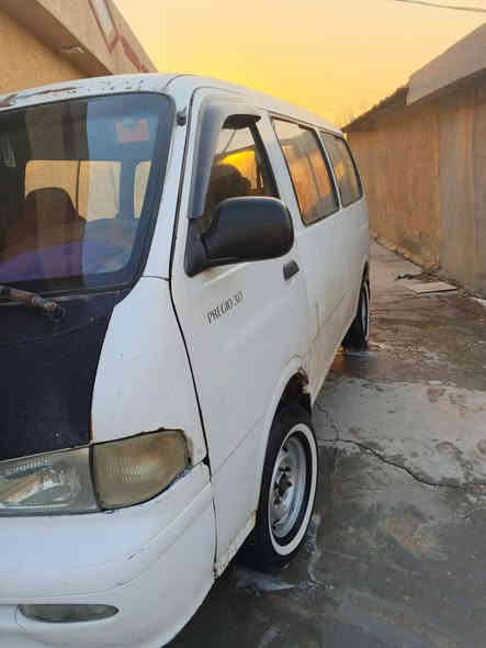 مصفره هيئه غرامات ماعليه ولا الف 

مكينه قبل شهر مجفته جديده حجم ٢٧٠٠

كير اكسن نضيفات باور شغال دينمو باتري جدد 

تخم تاير كهربائيات كله شغاله 

شواصي جدد لا باج ولا شي 

مكاني بغداد السعر ٦٥ وبيه مجال 

***********
