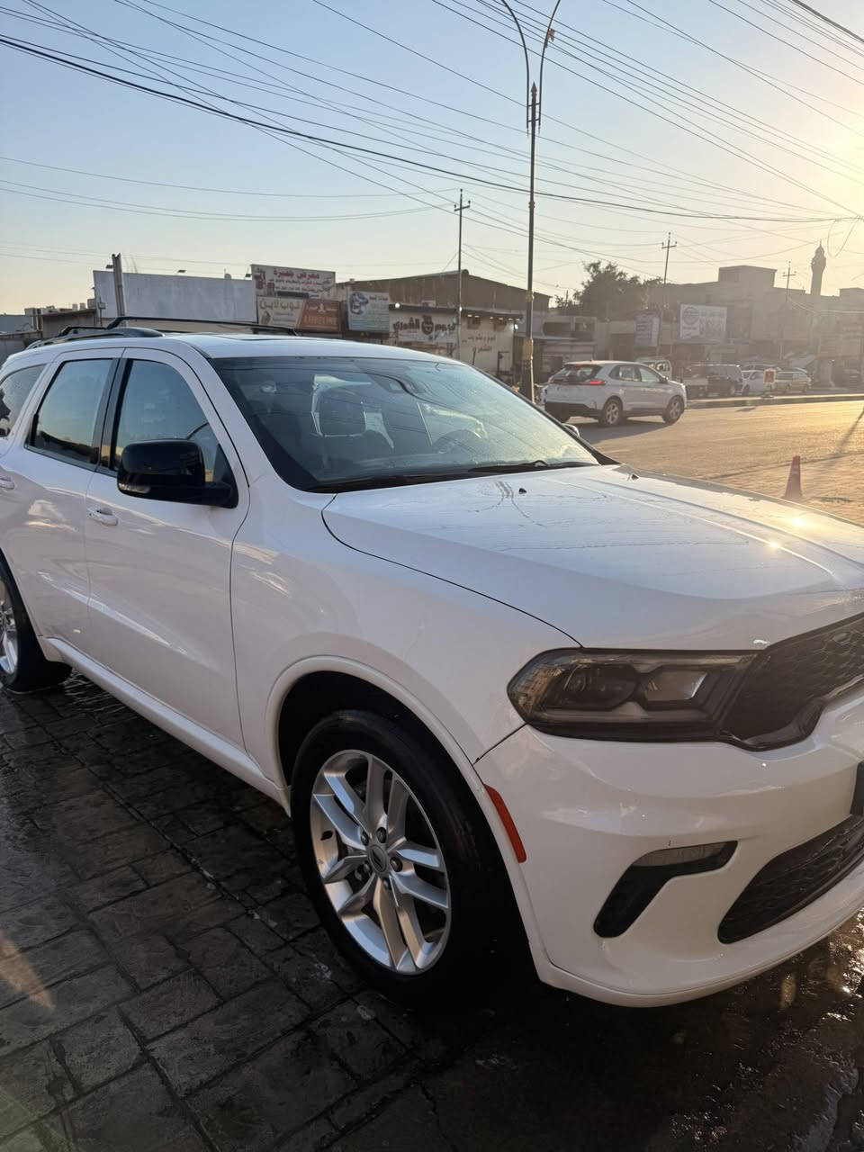 السلام عليكم
دورنكو 2024 GT بلص فول الفول

مواصفاتهة رادار 
تدفئة تبريد الكشنات الامامية
الكشنات الخلفية تدفئة
ستيرن تدفئة
كشنات جلد ومختم شعار دوج احمر
شاشة كبيرة
فتحة 
7 راكب
تو ويل
الاشارة لد 
تبريد 3 قطع
اضائة محيطية
نضام صوت الباين
ويل 20 بلادي
حجم التانكي 95 لتر
رقم بغداد ب اسمي
وبعد مواصفات ال Gt بلص معروفة 

ماشية السيارة 40 الف 

فقط جاملغ مبدل و مصبوغ ، راديتر و حدادية بلادية بدون كل تغير او لعب بيهة ايرباك طاك وراجع سستم

السعر 41 ترهم بيع او مراوس وبيهة مجال 

للتواصل ***********
