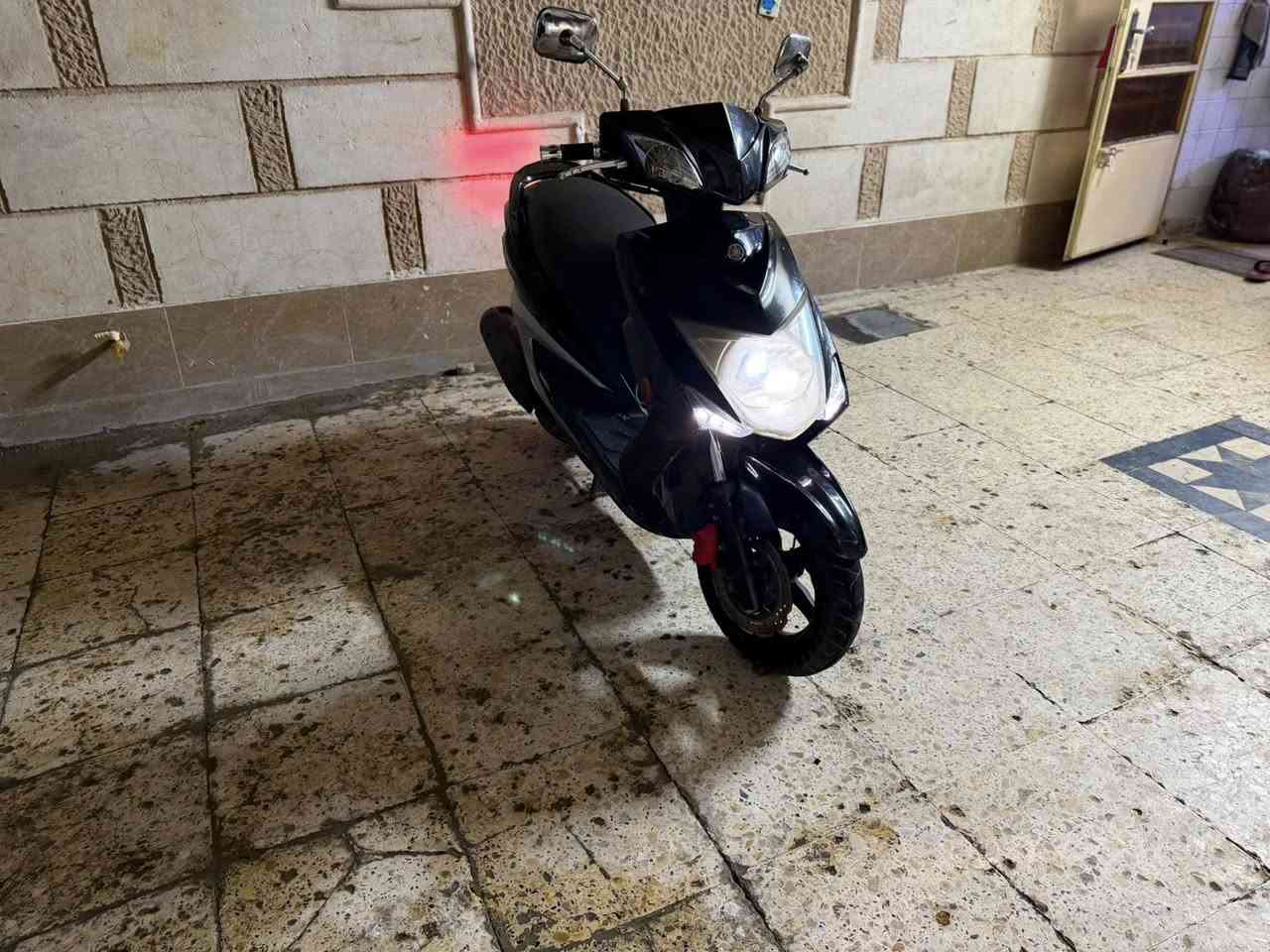 سلام عليكم دراجه للبيع او مراوس سكنس فحل لد قبق نفخ ياباني دراجه كلها بلاديه السعر 850 مكان بغداد تاجي واتساب ***********
