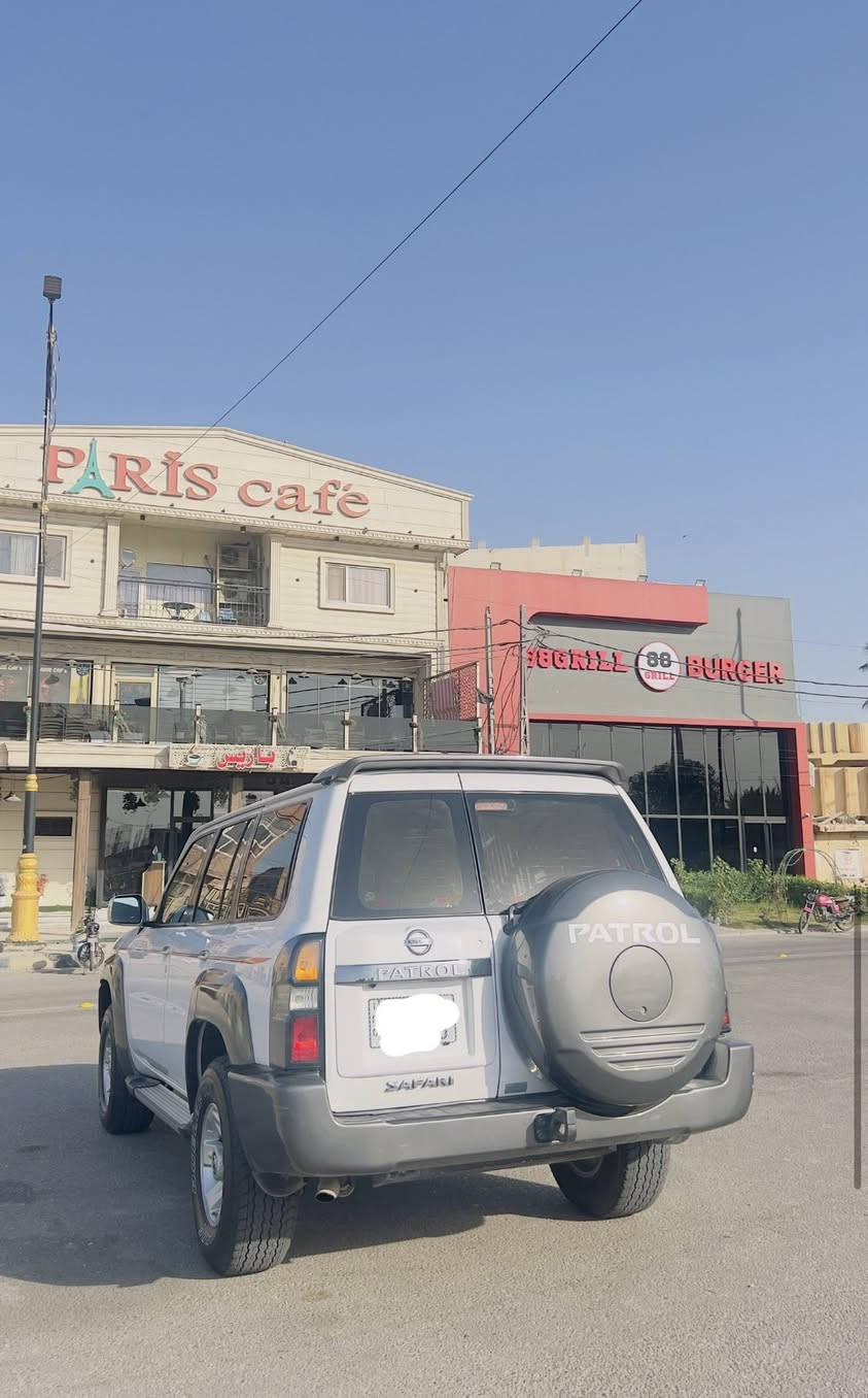 السلام عليكم
نيسان باترول سفاري فتك
موديل ٢٠١٦ ماشية ٧٠ الف
كفالة عامة
***********
