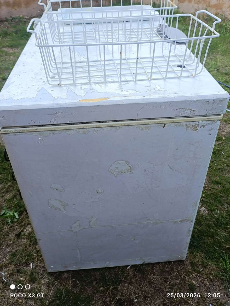 السلام عليكم كشر مجمده للبيع بس الموطور عاطل السعر 75 وبيه مجال الشراي يتواصل ع الماسنجر المكان الفلوجه


**إذا كنت صاحب هذا الإعلان وتريد حذفه لأي سبب، رجاءا أرسل رسالة إلى الدعم الفني**