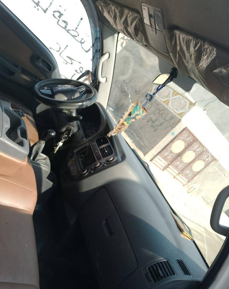 السلام عليكم
كيا فحل 
موديل 2022
مكينة 3000
رقم بغداد انكليزي تحويل ثاني يوم
مكفولة مكينة وكير اكسل شواصي 
تبريد ثلج
مكفولة كفالة عامة
تانيكي 120 لتر
تاير خلفي 14 ستـد 27
السيارة جاهزة بدون اي نقص  
رقمي ***********
مكاني بغداد مدينه الصدر
السعر خاص او اتصال عل رقم
